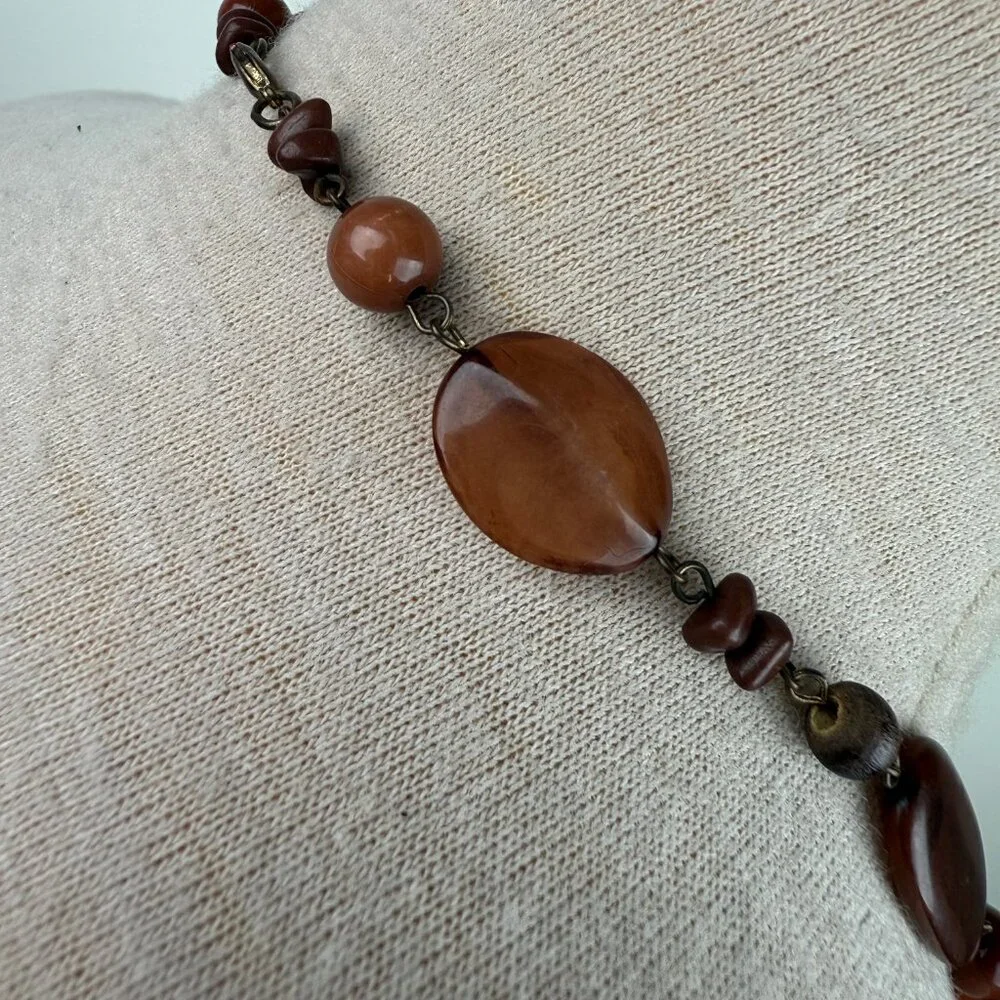 Brown Plastic Link Necklace 29